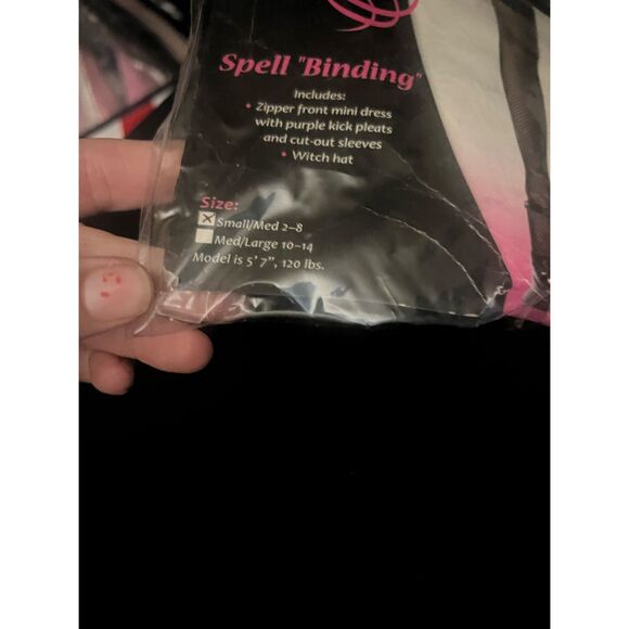 Spell binding witch - Picture 4 of 4